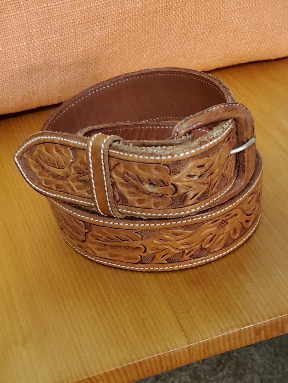 Vintage-Vogt Classic Floral Hand-tooled Western Belt, Size 28 X 1-1/2"